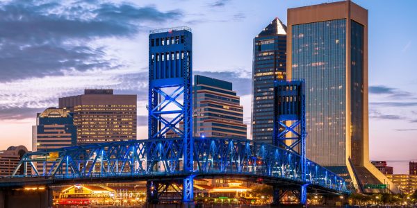 skyline--jacksonville--florida--america-577787114-59ee894e9abed50010e7e61a